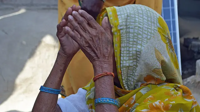 बदायूं की पीड़िता में से एक की दादी