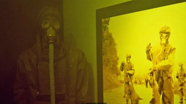 تعرض إحدى الغرف الإجراءات التي كانت ستتخذ حال التعرض لهجوم نووي