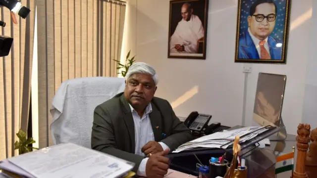 ঘটনাস্খলে গেছেন দিল্লি সরকারের মন্ত্রী রাজেন্দ্র গৌতম