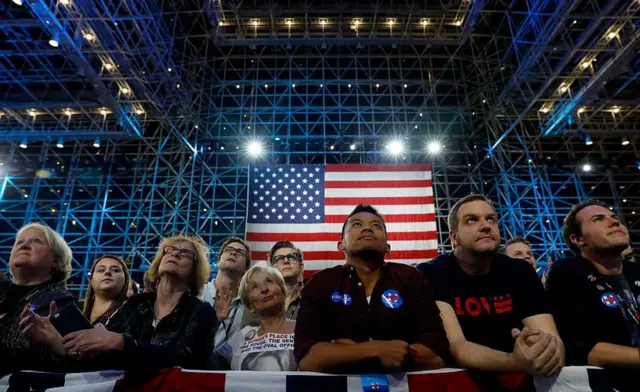 El techo de cristal en el acto de Clinton