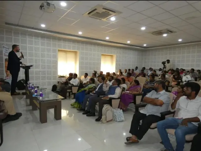 వర్క్ షాపు