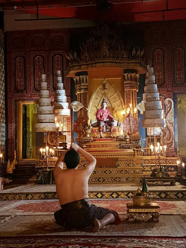 บริบทในละครล้วนเกิดจากการศึกษาจากบันทึกทางประวัติศาสตร์ โดยเกิดขึ้นในรัชสมัยของสมเด็จพระนารายณ์มหาราช