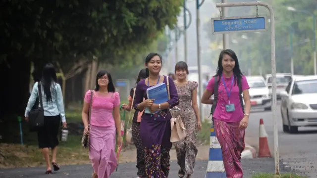 ဒီနှစ်မှာ သီးခြားလျှောက်ထားနိုင်တဲ့ တက္ကသိုလ် ၁၄ခုထိရှိလာ