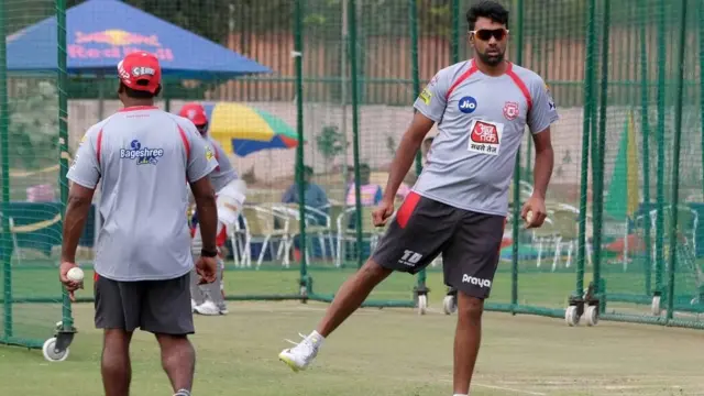 आर अश्विन