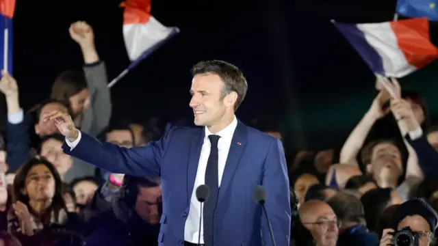 மக்ரோங்