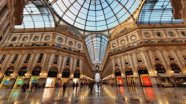 Galería de Víctor Manuel II en Milán.