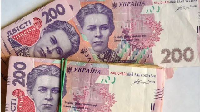 200-гривневая банкнота "с Лесей" до сих пор является наиболее часто используемой