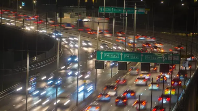 50年过去了,经济学家和城市规划者仍将H日视为公共工程项目的一个典范。