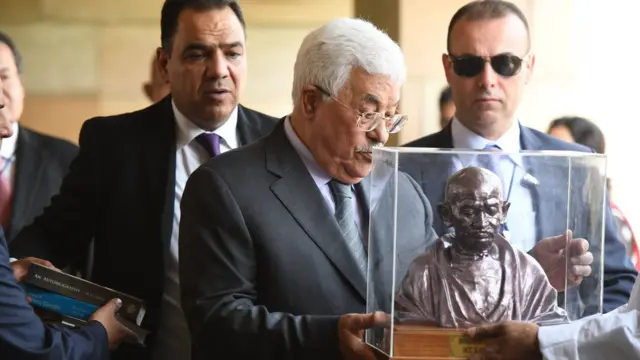 2017 में भारत के दौरे पर आए थे फ़लस्तीनी राष्ट्रपति महमूद अब्बास