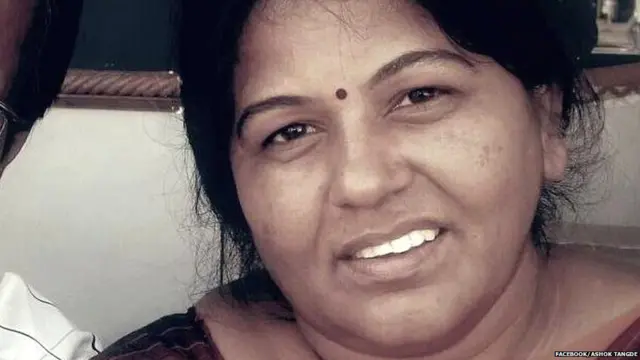 मनिषा तोकले या महिलांसाठी कार्य करतात.