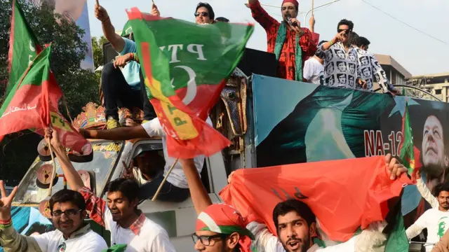 پی ٹی آئی (فائل فوٹو)