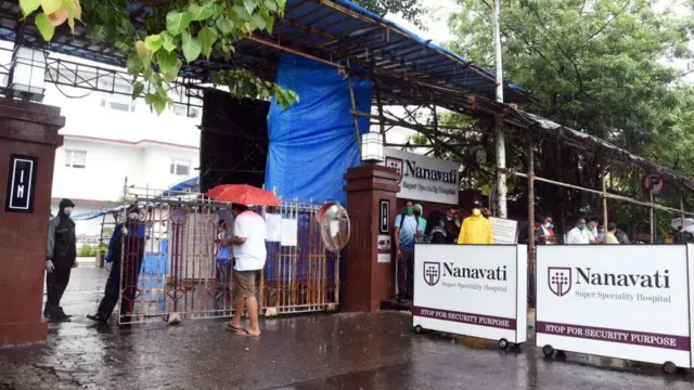 নানাবতী হাসপাতালও ওই শিবিরের সঙ্গে জড়িত থাকার কথা অস্বীকার করেছে