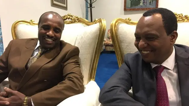 Simannaa artiist Umaar Suleeman