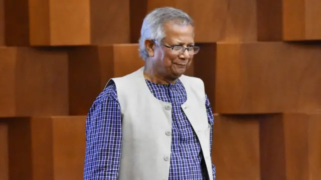নোবেল শান্তি পুরস্কা পেয়েছেন বাংলাদেশের অর্থনীতিবিদ মুহাম্মদ ইউনুস