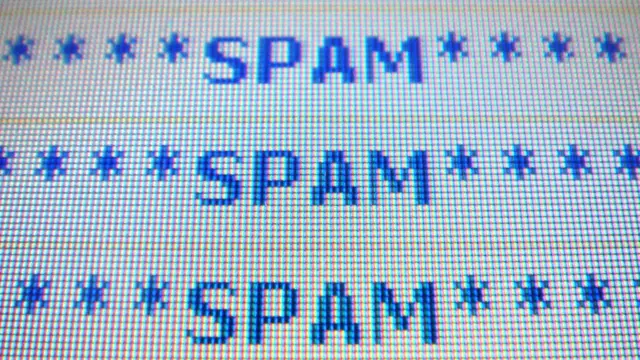 спам