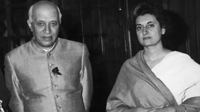जवाहरलाल नेहरू और इंदिरा गांधी