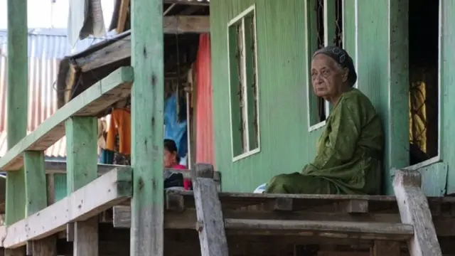 Warga Kampung Komodo