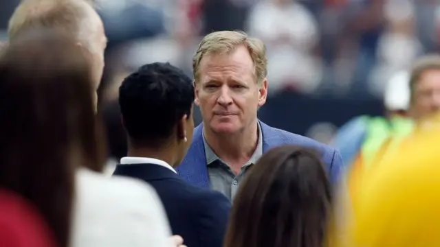 என்எஃப்எல் கமிஷனர் ரோஜர் குட்டெல்