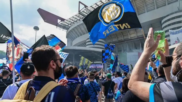 inter taraftarları