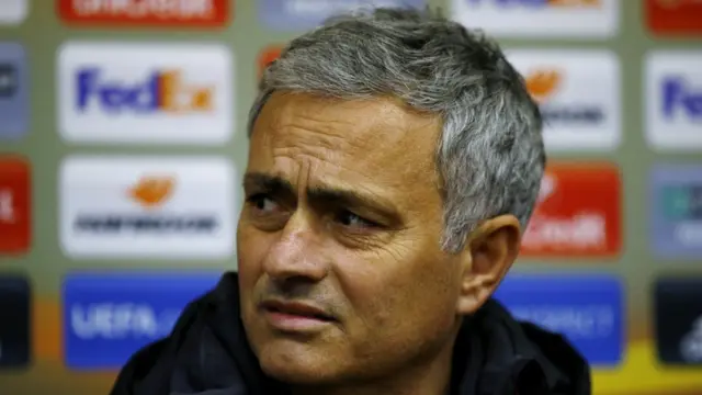 У "МЮ" не поділяють ентузіазм Моурінью щодо тренувань, пише Sun