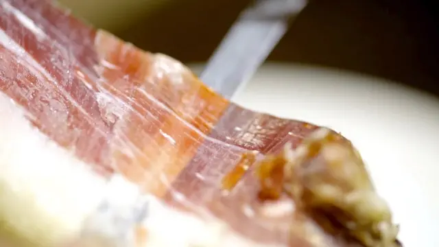 Sečenje šunke je umetnost za sebe