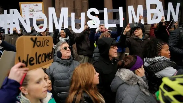 متظاهرون وسط لندن