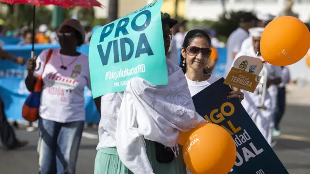 Marcha contra el aborto en República Dominicana