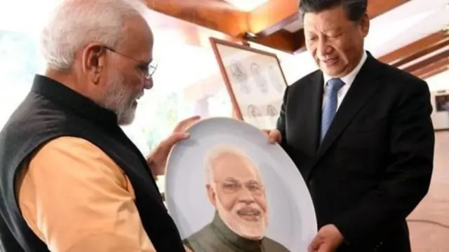 நரேந்திர மோதி மற்றும் சீன அதிபர் ஷி ஜின்பிங் (கோப்புப்படம்)