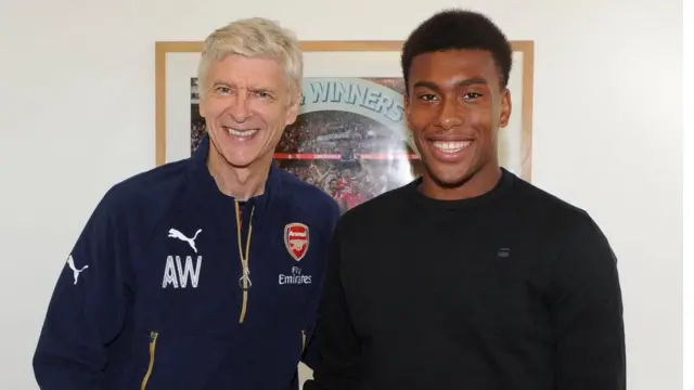 Arsene Wenger na Alex Iwobi