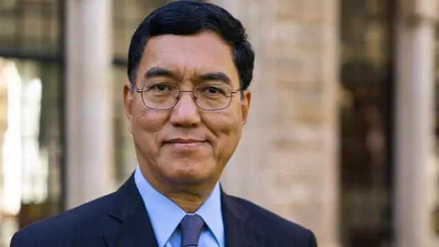 অধ্যাপক অমিত চাকমা অধ্যাপক