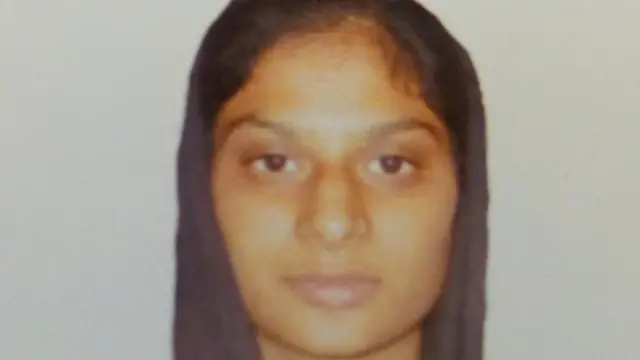 मृतका राखी