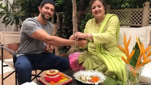 रितिक रोशन की बहन सुनैना रोशन