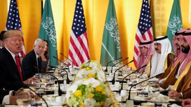 ट्रम्प र साउदी युवराजबीचको बैठक
