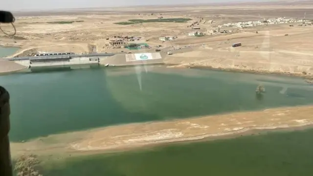 بند کمال خان ۱۶ متر ارتفاع دارد و قدرت ذخیره ۵۲ میلیون متر مکعب آب را دارد