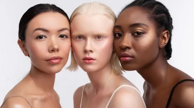 அழகு, சமூக ஊடகம், உடல் பருமன்