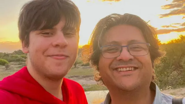 షహజాద్ దావూద్, సులేమాన్ దావూద్