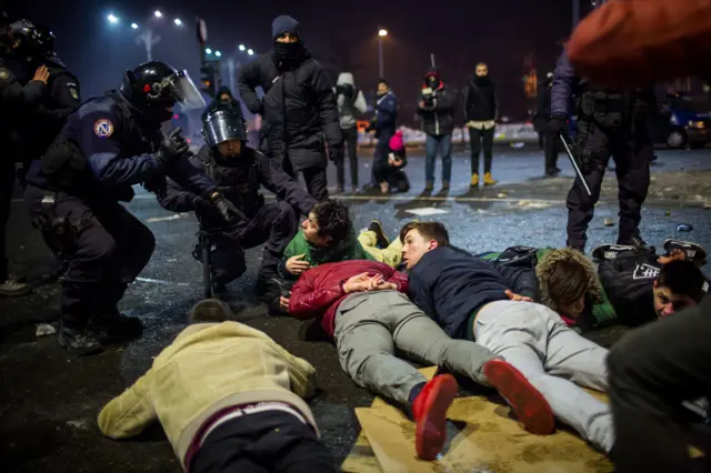 Romanya protesto