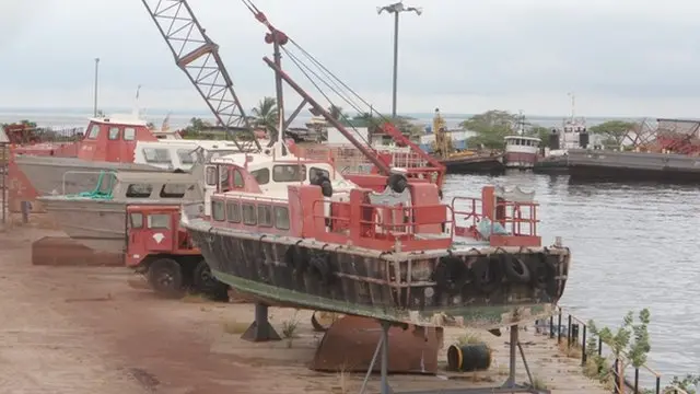 Astillero Negra Matea