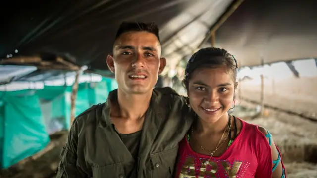 Oscar Duarte, Amor Rebelde