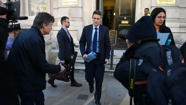 کرونا مهمترین مساله دوران وزارت گوین ویلیامسون بود