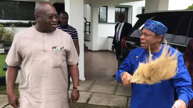 Pentxaus porno qizlar