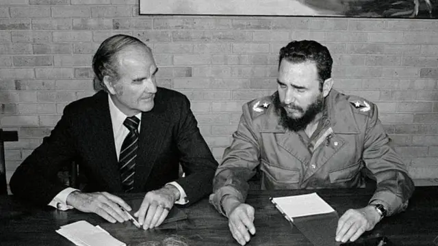 George McGovern y Fidel Castro.
