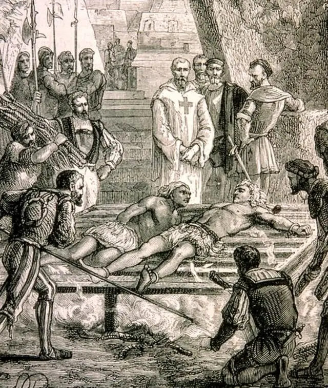 19世紀的雕版畫描繪歐洲征服者在1521年對阿茲特克皇帝誇特莫克（Aztec emperor Cuauhtemoc）施以酷刑。