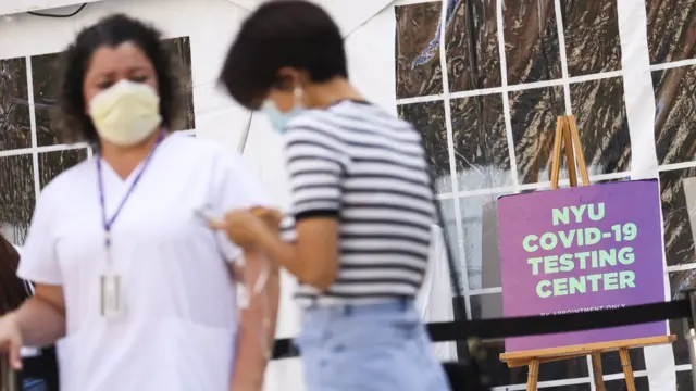 ศูนย์ตรวจหาเชื้อในนิวยอร์ก