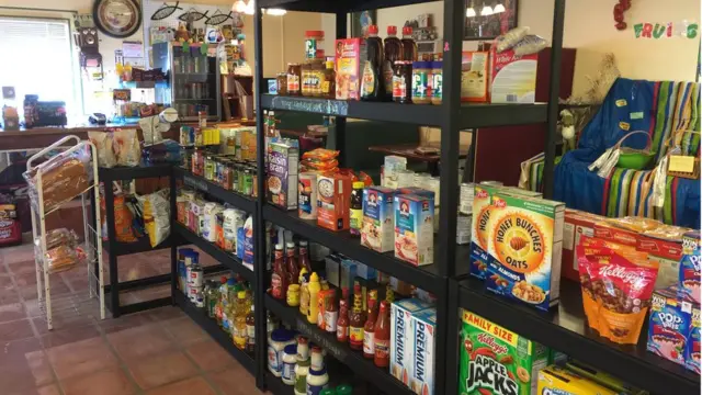 Tienda en Bombay Beach