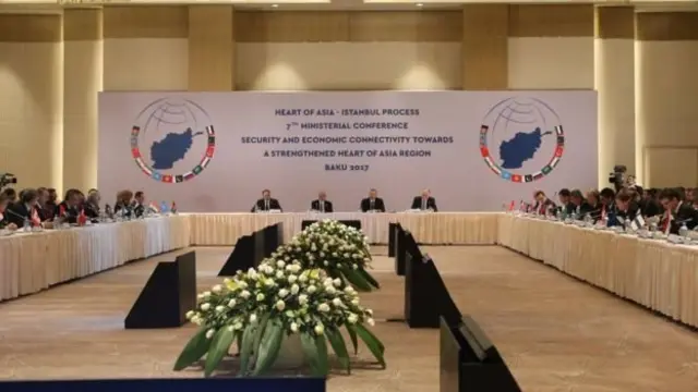 افغان ولسمشر محمد اشرف غني د اسیا زړه - استانبول بهیر د بهرنیو چارو وزیرانو غونډې لپاره د اذربایجان پلازمېنې باکو ته تللی