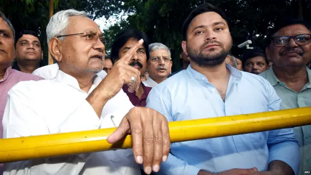 नीतीश कुमार और तेजस्वी यादव