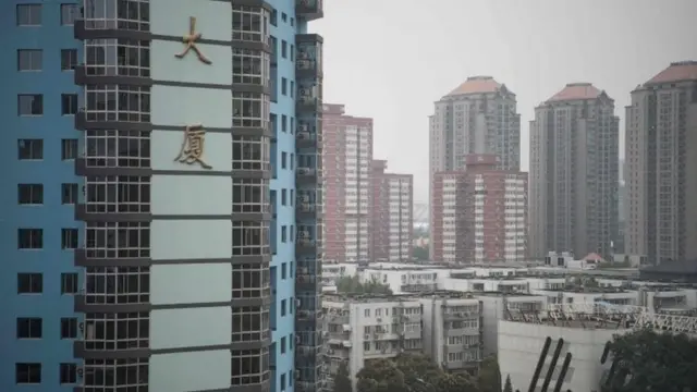 चीन में आकाश छूती इमारतें