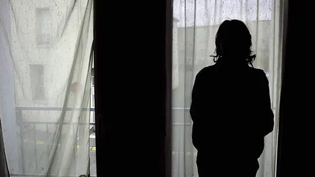 மாணவியை கர்ப்பமாக்கிய உதவி தலைமை ஆசிரியர்