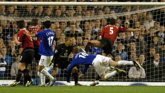 Nke a mere Manchester United na Everton jiri were otu ọkpụ goolu gbaa onye lawa onye lawa.